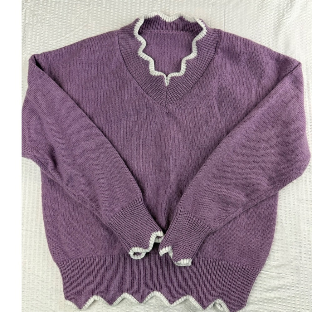 Vintage Purple Scalloped V-Neck Knit Sweater‎ White Trim Long Sleeve Pullover
